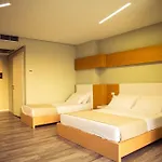 博洛尼亚酒店 Vlorë