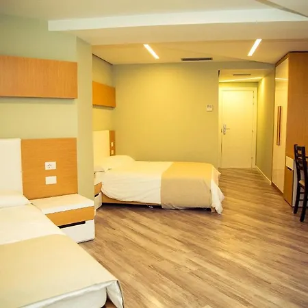 Szálloda Bologna 4*