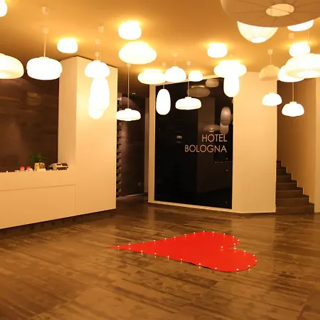Bologna Szálloda Vlora